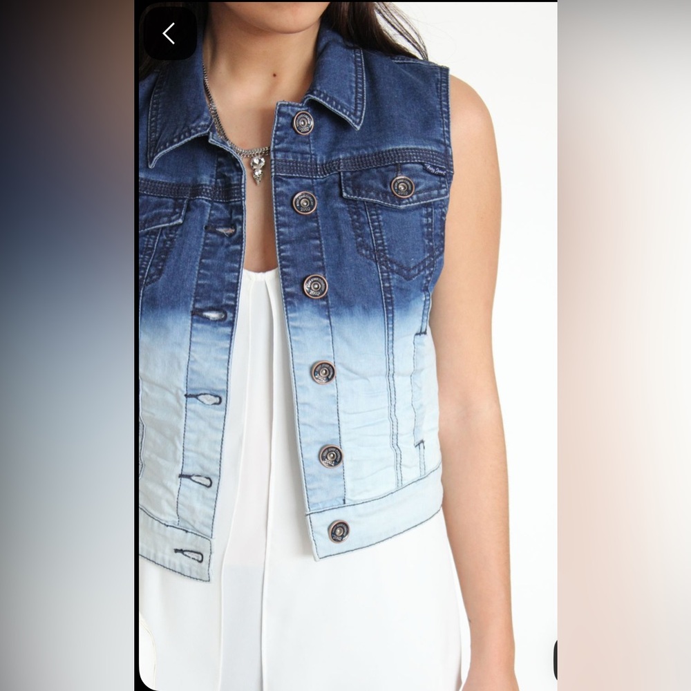 Levi Blue Ombre 2 tone dip dye Blue Trucker Denim Vest size Large